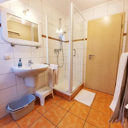 2 Fewo's Werner 15 Gehminuten Bis Zum Ostseestrand Apartment Zempin