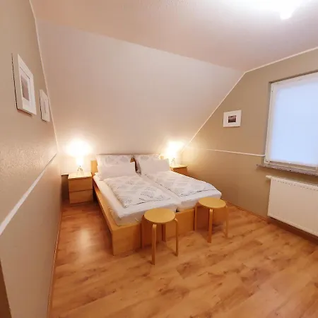 2 Fewo's Werner 15 Gehminuten Bis Zum Ostseestrand * Zempin